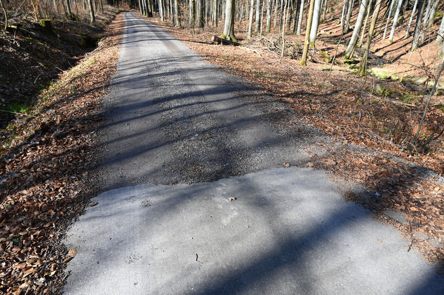 Belagwechsel geschottert/Asphalt